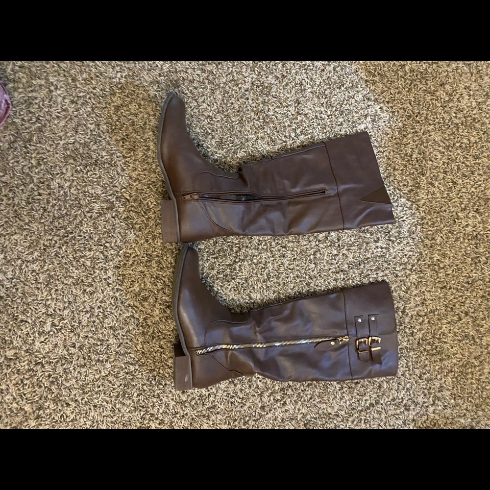 Boots women